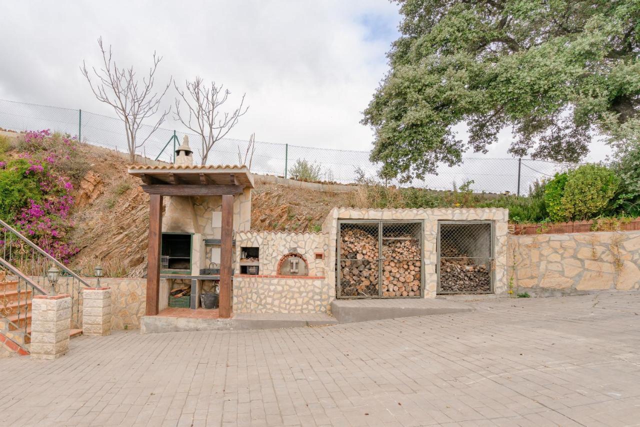 Cortijo La Encina Vakantiehuis Sayalonga