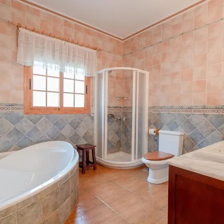 Cortijo La Encina Villa Sayalonga Exterior photo